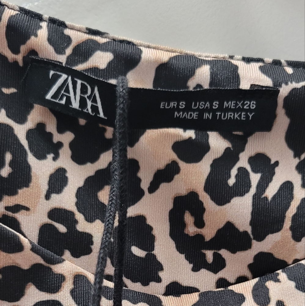 Leopard Bodysuit - Picture 2 of 2